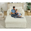 Übergroßer gepolsterter Chaiselongue-Sessel mit Hocker und Kissen
