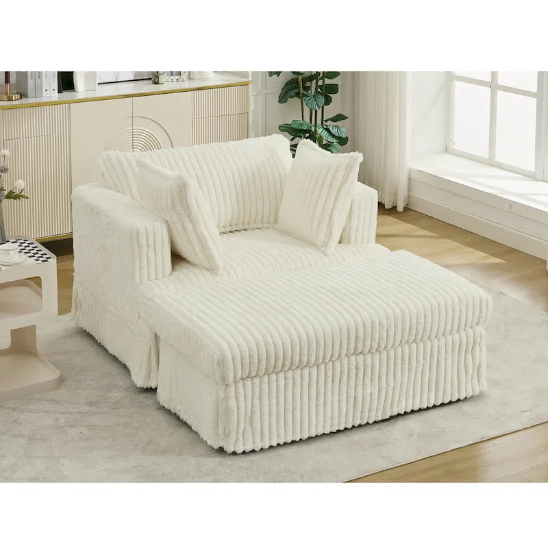 Übergroßer gepolsterter Chaiselongue-Sessel mit Hocker und Kissen