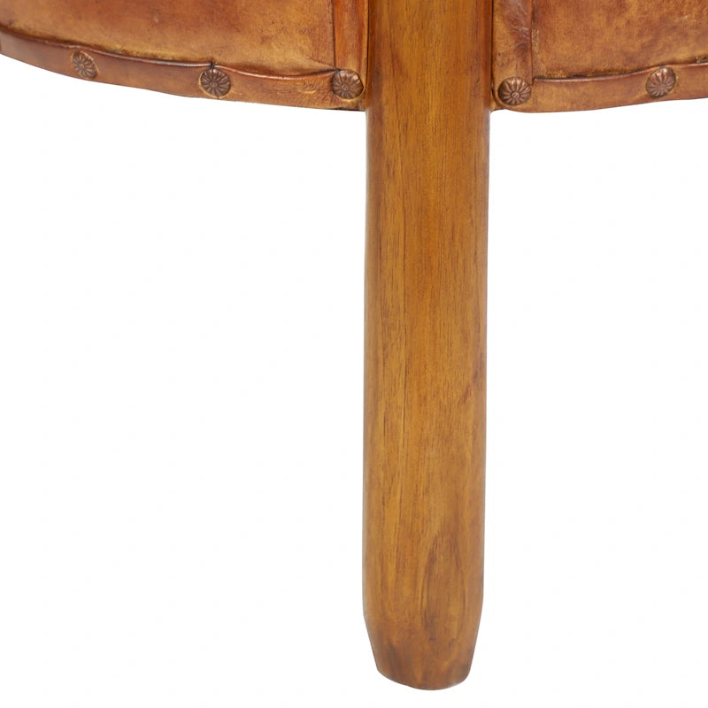Handgefertigter gepolsterter Hocker aus Teakholz und Leder mit Holzbeinen – Braun