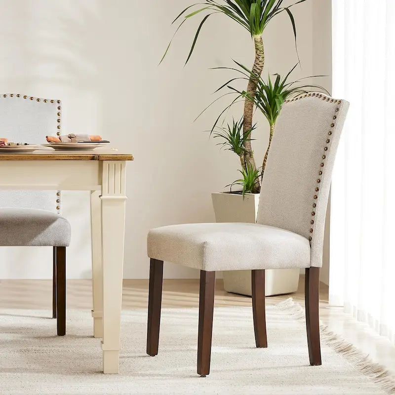 Gepolsterte Esszimmerstühle, 2er-Set, moderne gepolsterte Stoffstühle für das Esszimmer mit Nagelkopfbesatz und Holzbeinen