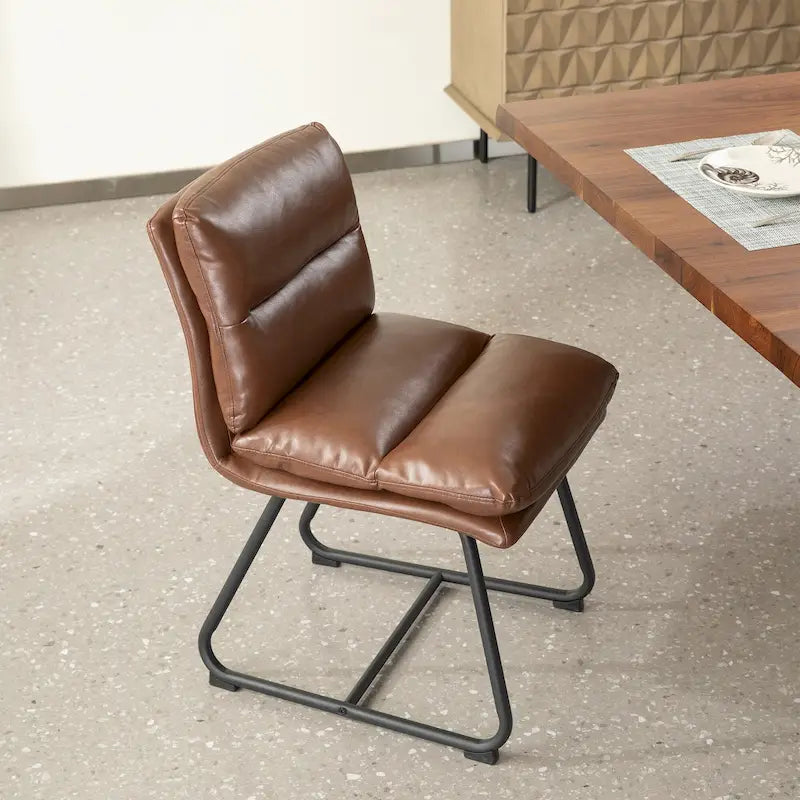 2/4 moderne gepolsterte Esszimmerstühle aus PU-Leder mit Metallbeinen