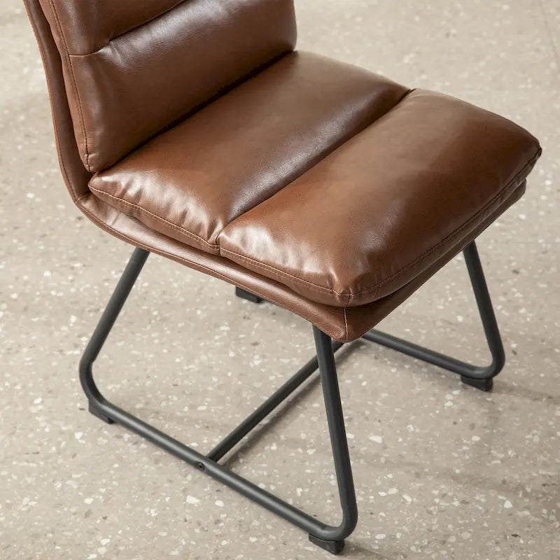 2/4 moderne gepolsterte Esszimmerstühle aus PU-Leder mit Metallbeinen